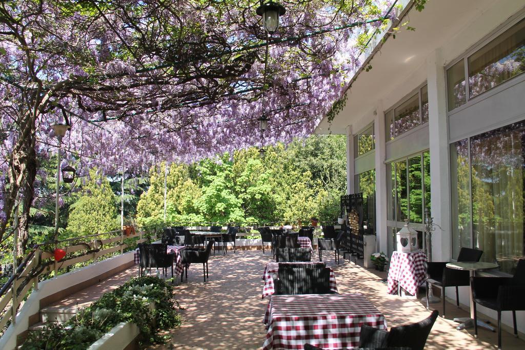 Hotel Ristorante Sole Múggia Exteriör bild