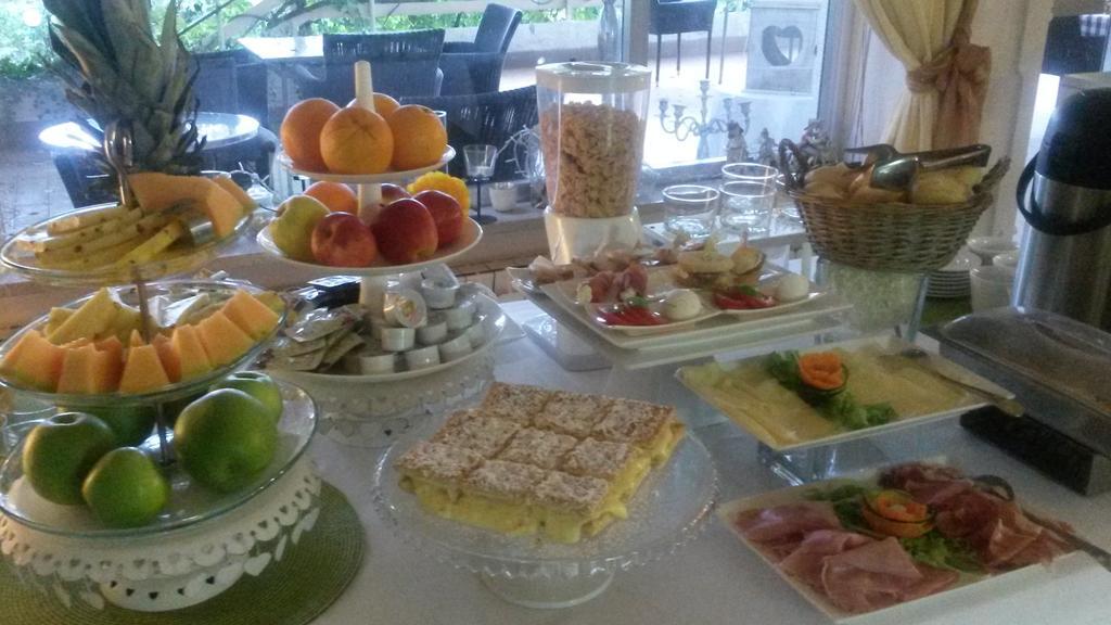 Hotel Ristorante Sole Múggia Exteriör bild