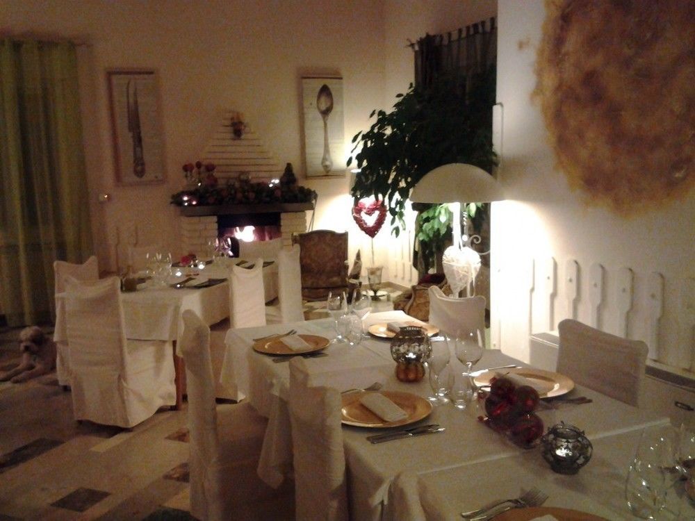 Hotel Ristorante Sole Múggia Exteriör bild